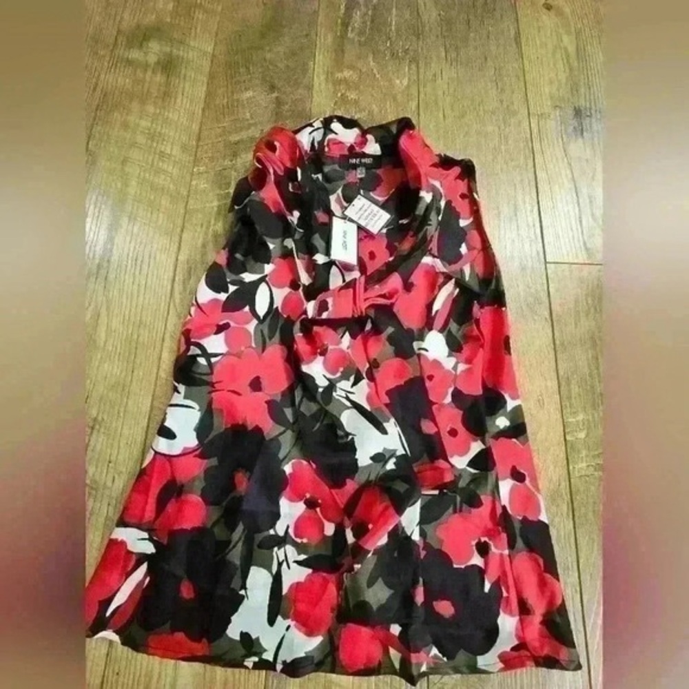 NINE  WEST floral top  xs new